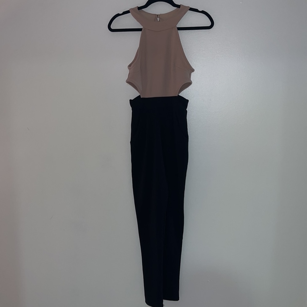 CHARLOTTE RUSSE JUMPSUIT - Picture 5 of 8